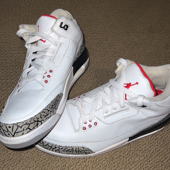 Jordan 3 Retro White Cement(‘88 Dunk Contest 2013) - Picture 2 of 7